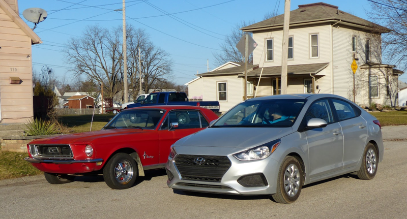 Illustration for article titled A Manual Transmission 2018 Hyundai Accent Is A Good Amount Of Fun For Only $16,000